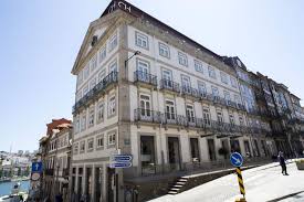 Carris Hotel